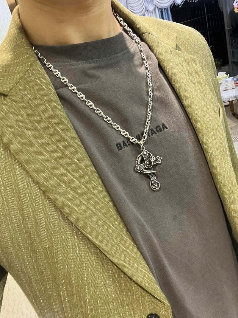 Gucci Necklaces